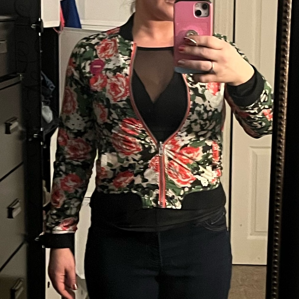 Reversible Jacket - Picture 4 of 6